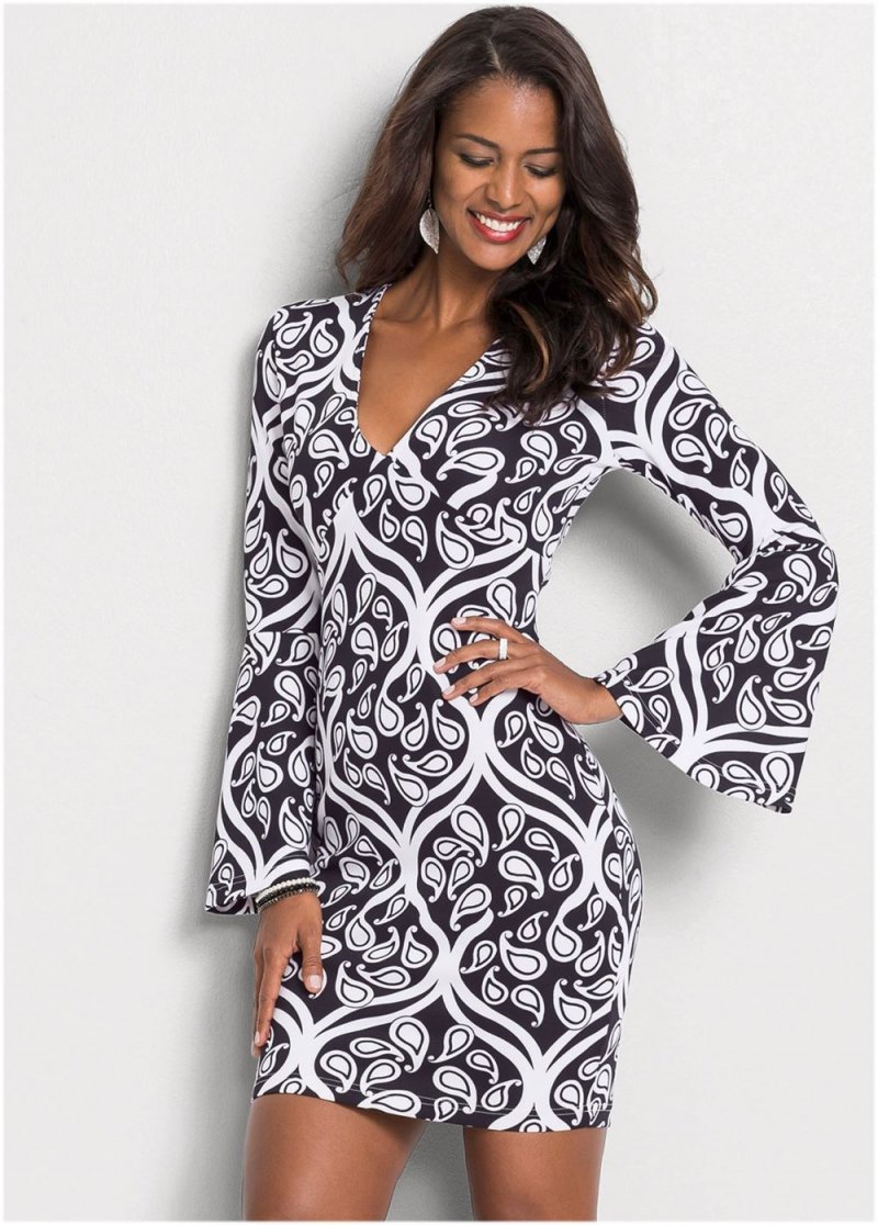 Venus Printed V-Neck Dress - Black & White