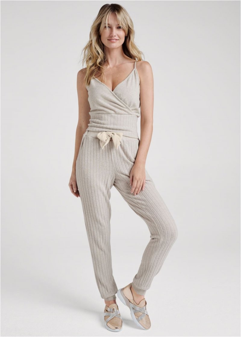 Venus Ribbed Hacci Jogger Set in Taupe