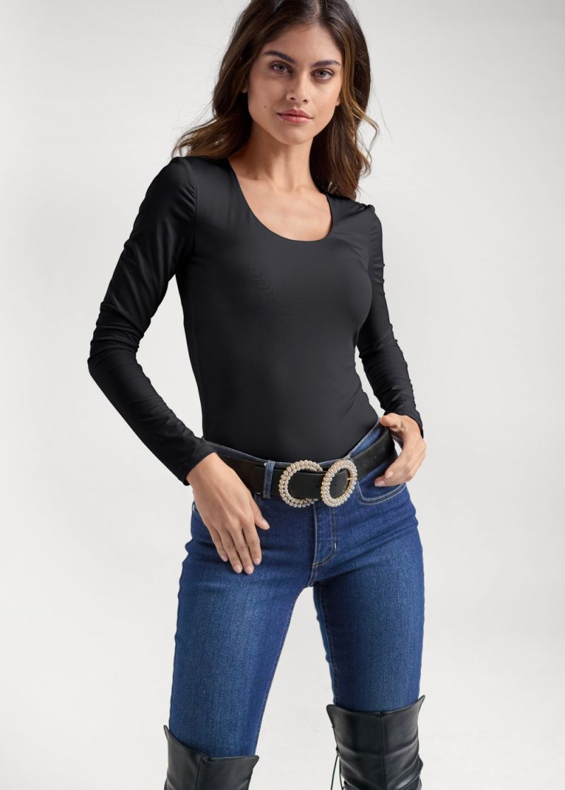 Venus Shape Embrace Long-Sleeve Bodysuit in Black