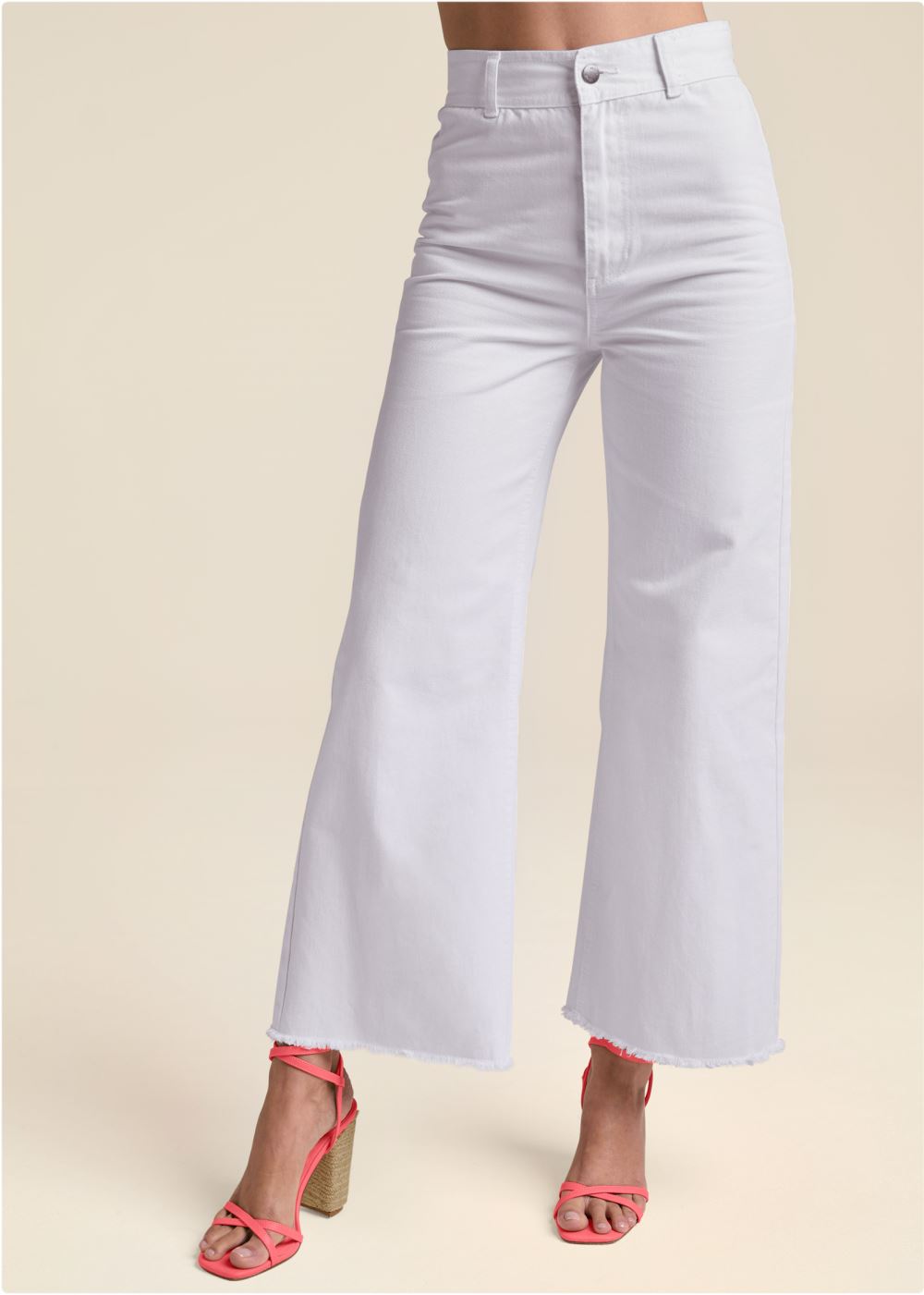 Venus New Vintage High Rise Jeans in White Denim