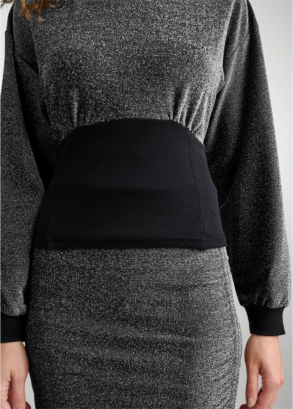 Venus Sparkle Lounge Skirt Set in Black & Silver