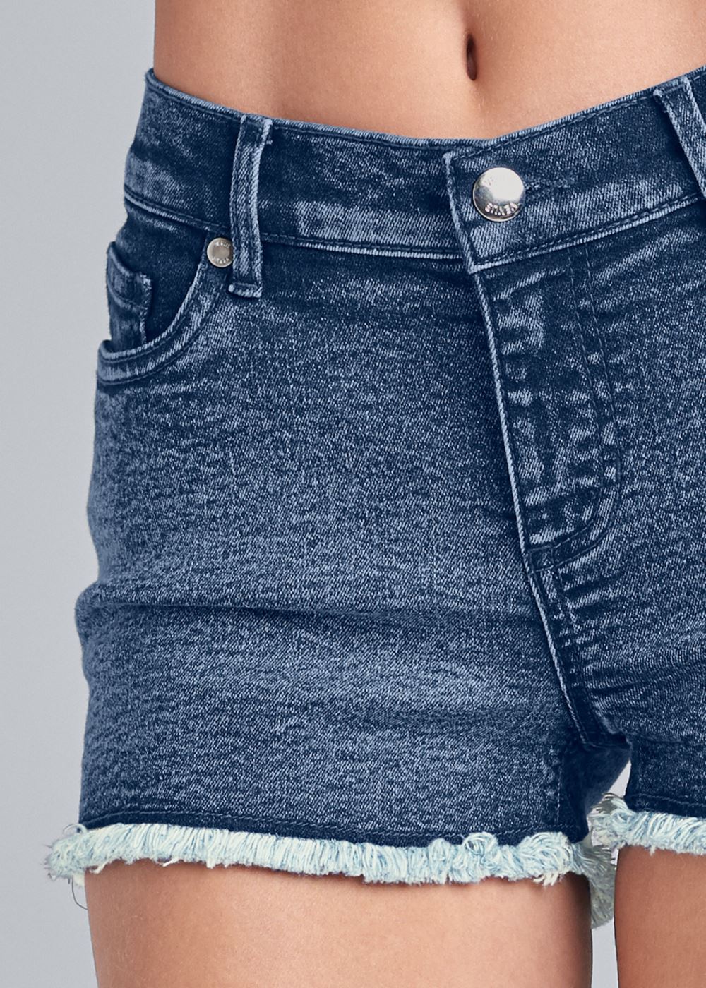 Venus Medium Wash CUTOFF JEAN SHORTS