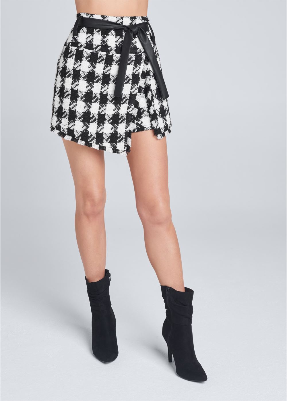 Venus Black & White TWEED SKORT WITH BELT