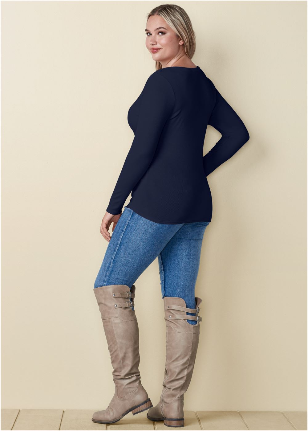Venus Plus Size Ribbed V-Neck Top