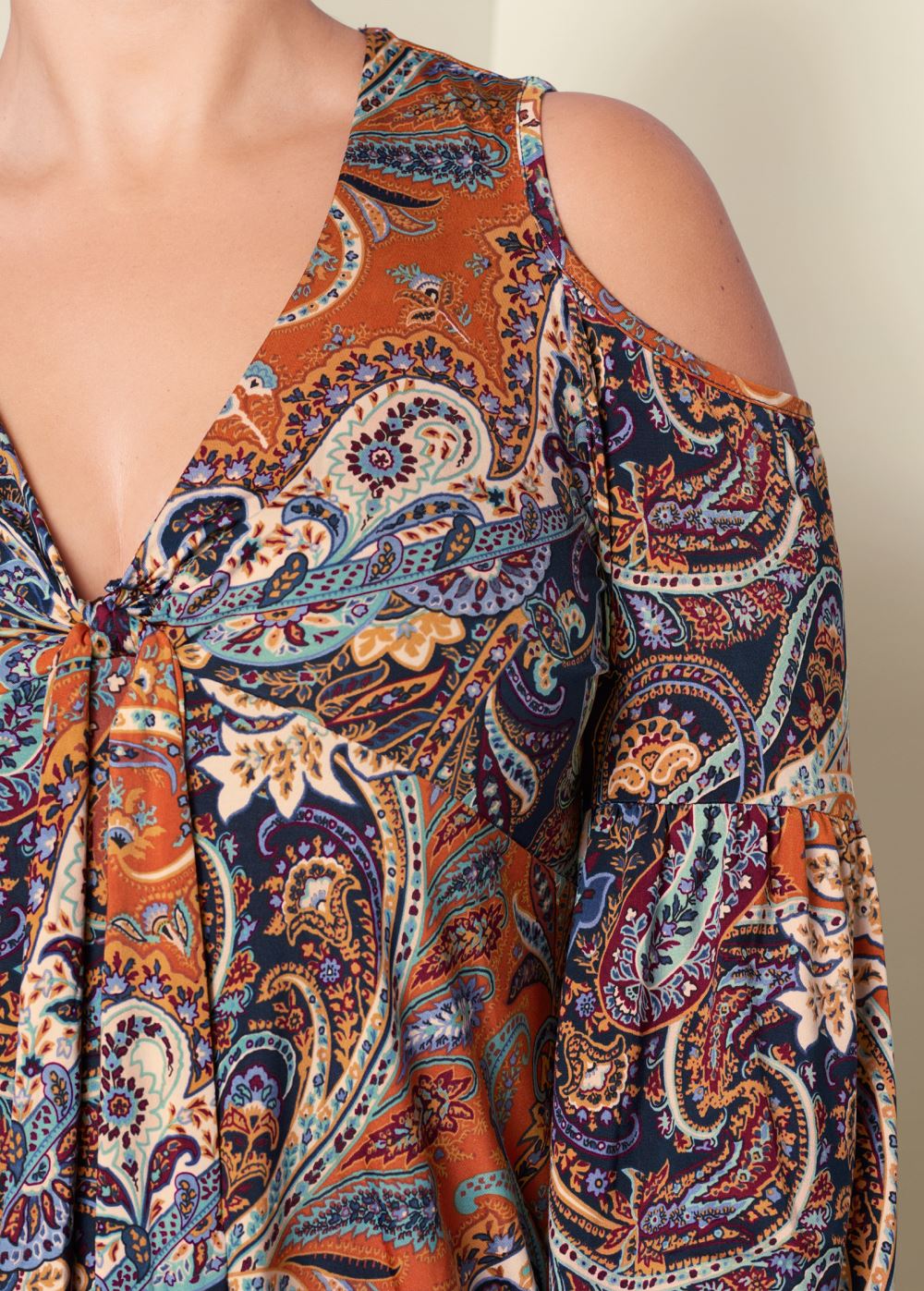 Venus Plus Size Cold-Shoulder Paisley Top